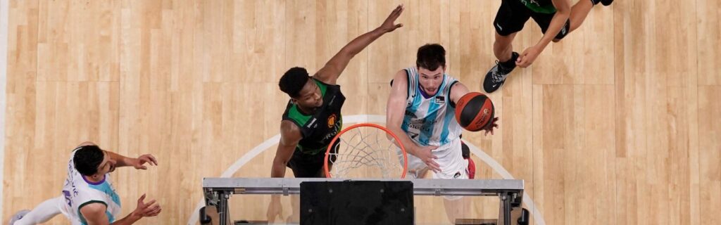 Duelo clásico frente al Joventut en el Carpena - Piratasdelbasket